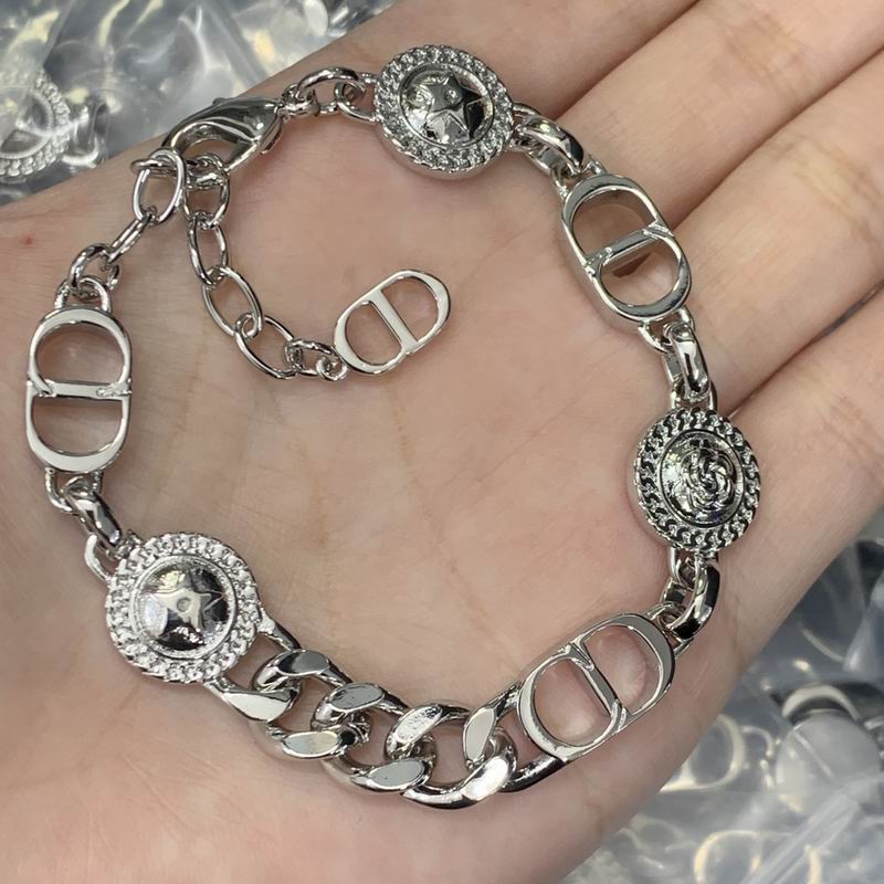 Dior Bracelet 03lyr32